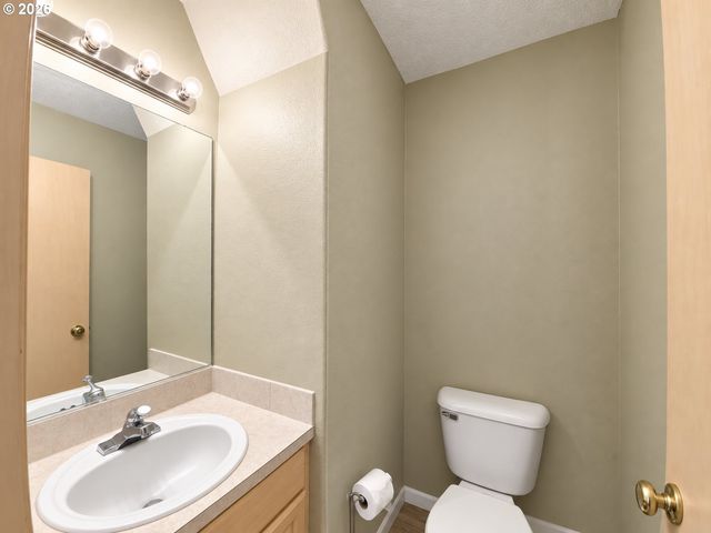 8517 Ne 36TH Cir, Vancouver, WA 98662