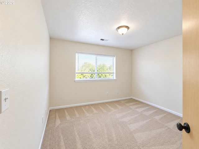 8517 Ne 36TH Cir, Vancouver, WA 98662