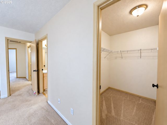 8517 Ne 36TH Cir, Vancouver, WA 98662