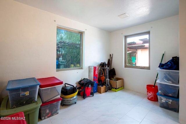 901 N Catalina Avenue, Tucson, AZ 85711