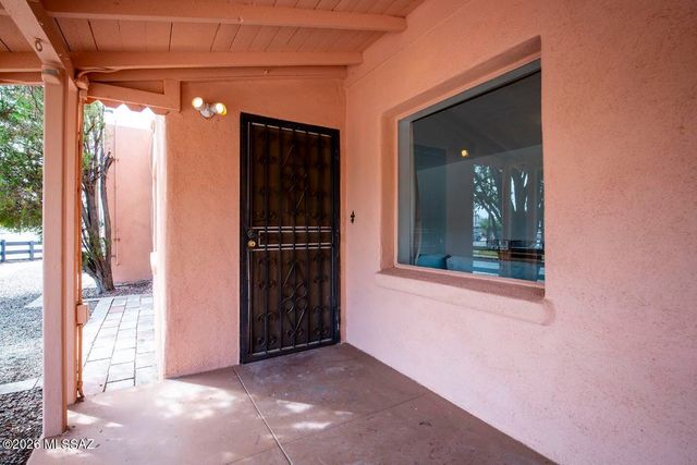 901 N Catalina Avenue, Tucson, AZ 85711