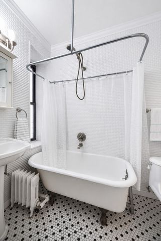 514 W 110th St Apt 4B, New York City, NY 10025