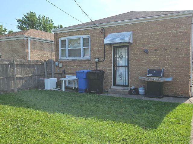 5146 S Narragansett Avenue, Chicago, IL 60638