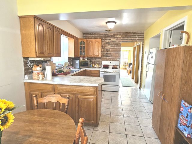 5146 S Narragansett Avenue, Chicago, IL 60638