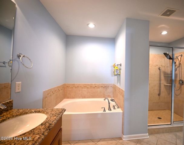 2117 Maple Leaf Drive, Southport, NC 28461