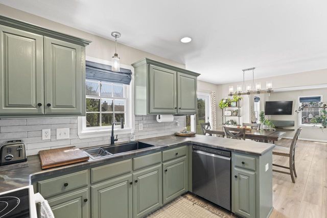 N60W24659 Rocky Hollow PASS, Sussex, WI 53089