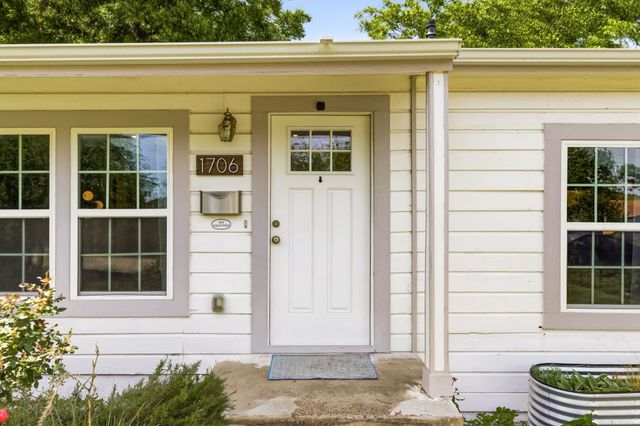 1706 Kirby Road, Carrollton, TX 75006