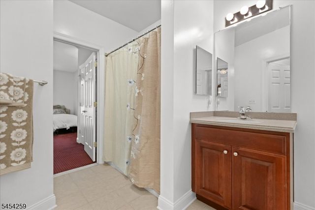 363 Victoria Drive 363, Bridgewater Twp., NJ 08807