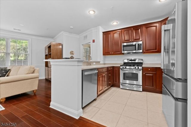 363 Victoria Drive 363, Bridgewater Twp., NJ 08807