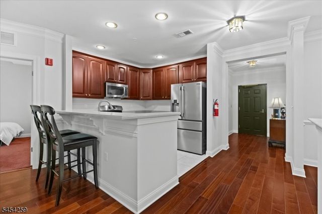 363 Victoria Drive 363, Bridgewater Twp., NJ 08807