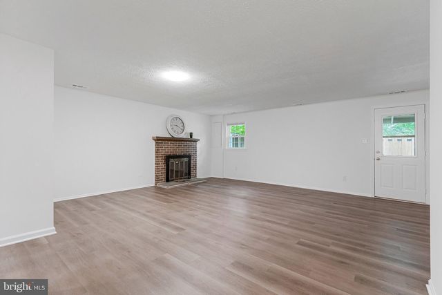 9599 BLAKE PARK CT, Fairfax, VA 22031
