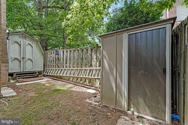 9599 BLAKE PARK CT, Fairfax, VA 22031