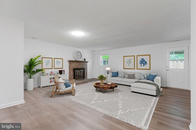 9599 BLAKE PARK CT, Fairfax, VA 22031