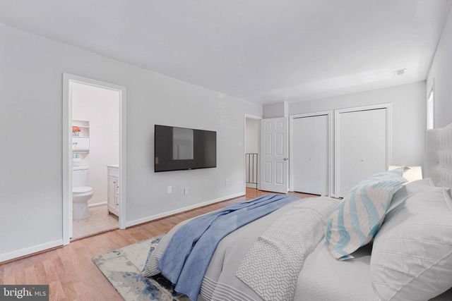 9599 BLAKE PARK CT, Fairfax, VA 22031