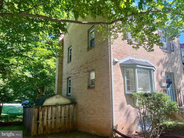 9599 BLAKE PARK CT, Fairfax, VA 22031