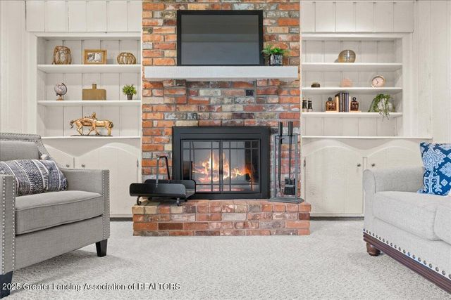 931 Arlington Drive, Lansing, MI 48917