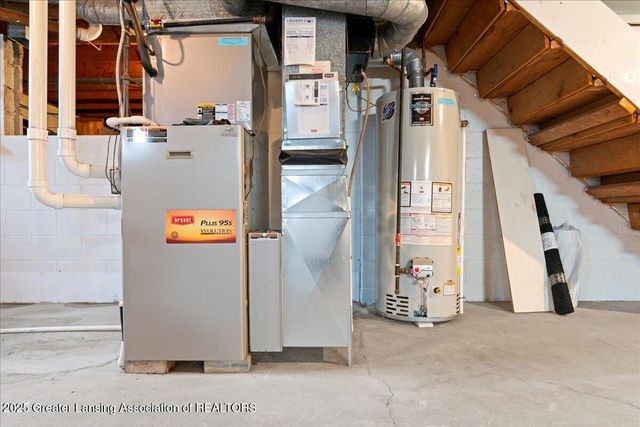 931 Arlington Drive, Lansing, MI 48917