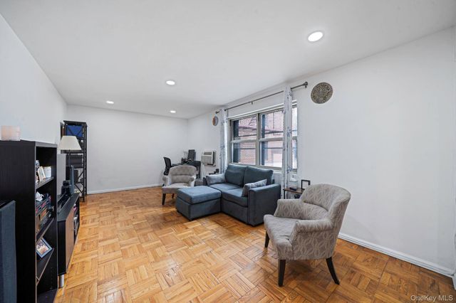 1010 Sherman Avenue 1F, Bronx, NY 10456
