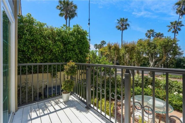 6182 Fernwood, Huntington Beach, CA 92648