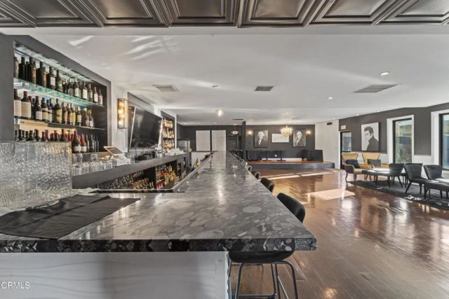 281 W Main Street, Ventura, CA 93001