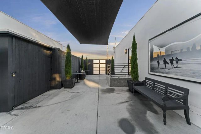 281 W Main Street, Ventura, CA 93001