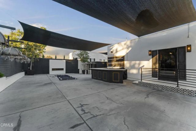 281 W Main Street, Ventura, CA 93001