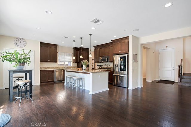 16872 Royal Pines Lane, Canyon Country, CA 91387