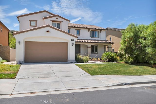 16872 Royal Pines Lane, Canyon Country, CA 91387