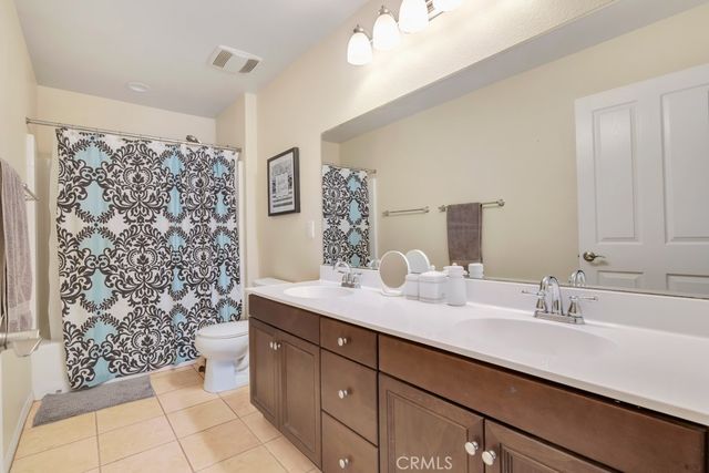 16872 Royal Pines Lane, Canyon Country, CA 91387