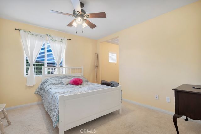 16872 Royal Pines Lane, Canyon Country, CA 91387