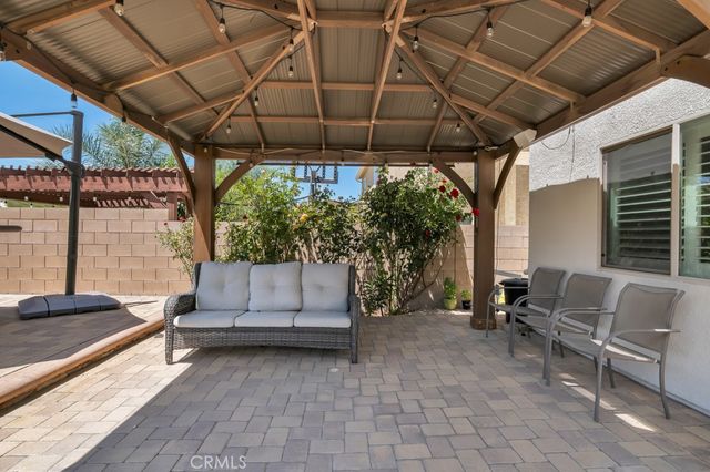 16872 Royal Pines Lane, Canyon Country, CA 91387