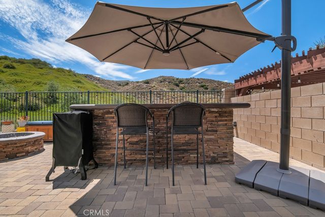 16872 Royal Pines Lane, Canyon Country, CA 91387