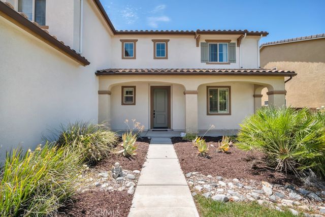 16872 Royal Pines Lane, Canyon Country, CA 91387