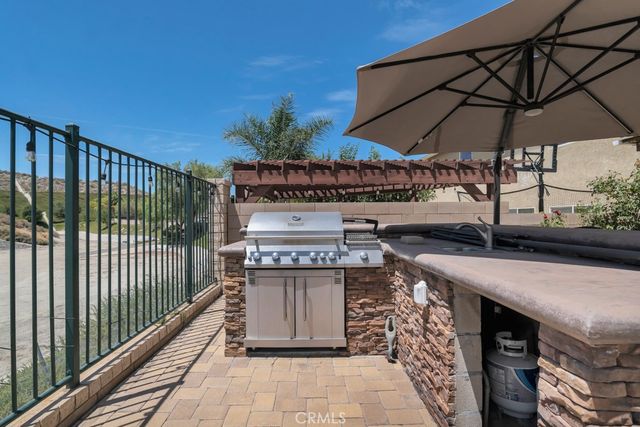 16872 Royal Pines Lane, Canyon Country, CA 91387