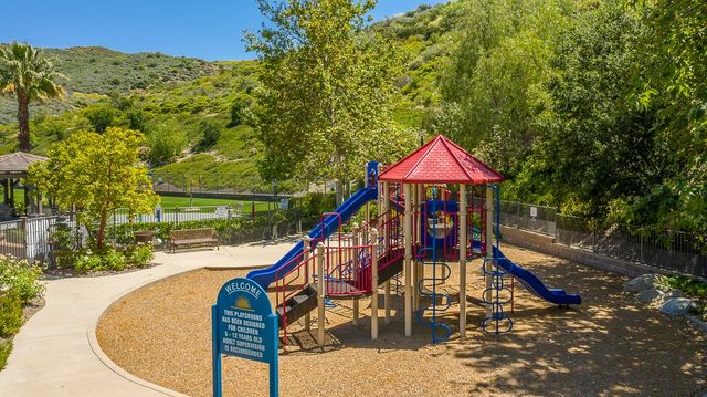 16872 Royal Pines Lane, Canyon Country, CA 91387