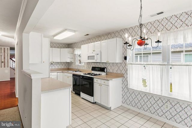 36 GRANDVIEW PL, Sewell, NJ 08080