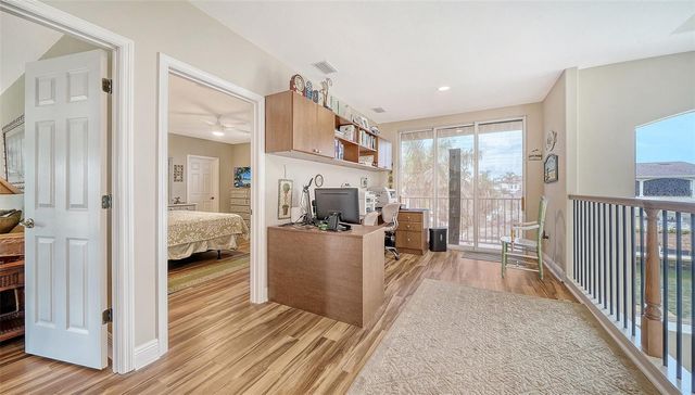 657 HALYARD LANE, Longboat Key, FL 34228