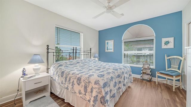657 HALYARD LANE, Longboat Key, FL 34228