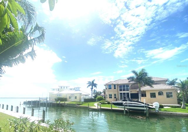 657 HALYARD LANE, Longboat Key, FL 34228