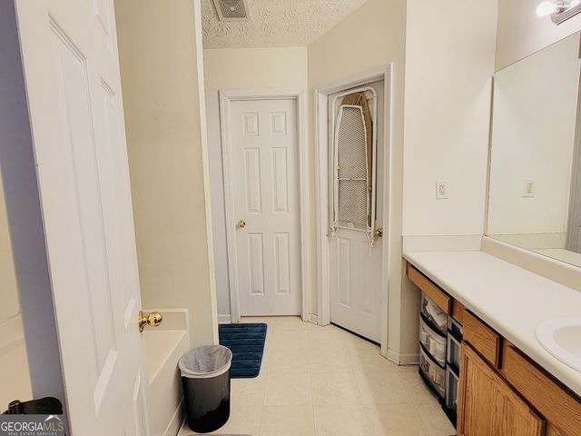 6904 Silver Bend Place, Austell, GA 30168
