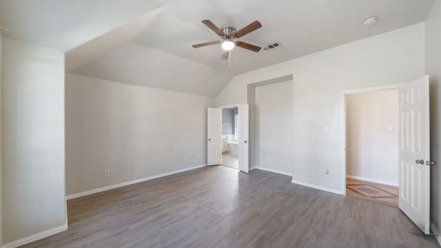 8014 Wilmington Drive, Rowlett, TX 75089