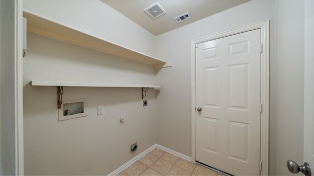 8014 Wilmington Drive, Rowlett, TX 75089