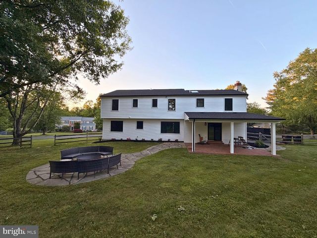 1705 GLENN LN, Blue Bell, PA 19422