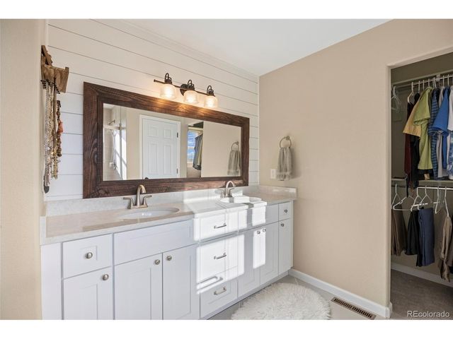 7150 Sunset Ave, Elizabeth, CO 80107