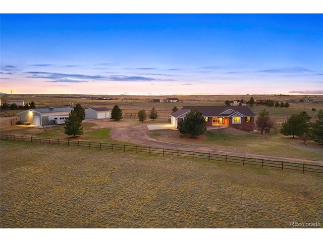 7150 Sunset Ave, Elizabeth, CO 80107