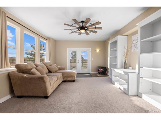 7150 Sunset Ave, Elizabeth, CO 80107