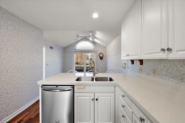 1941 Boulder Drive, Ann Arbor, MI 48104