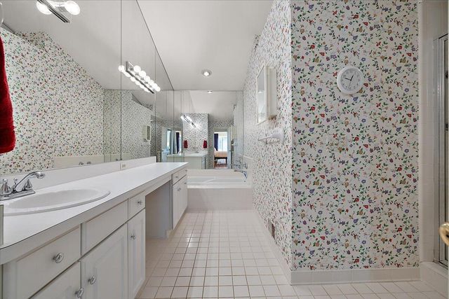 1941 Boulder Drive, Ann Arbor, MI 48104