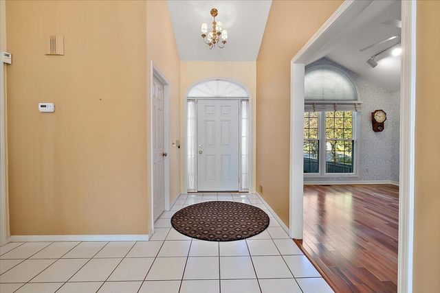 1941 Boulder Drive, Ann Arbor, MI 48104