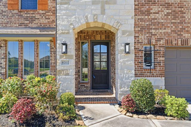 6707 Wellbrook Falls Lane, Katy, TX 77493